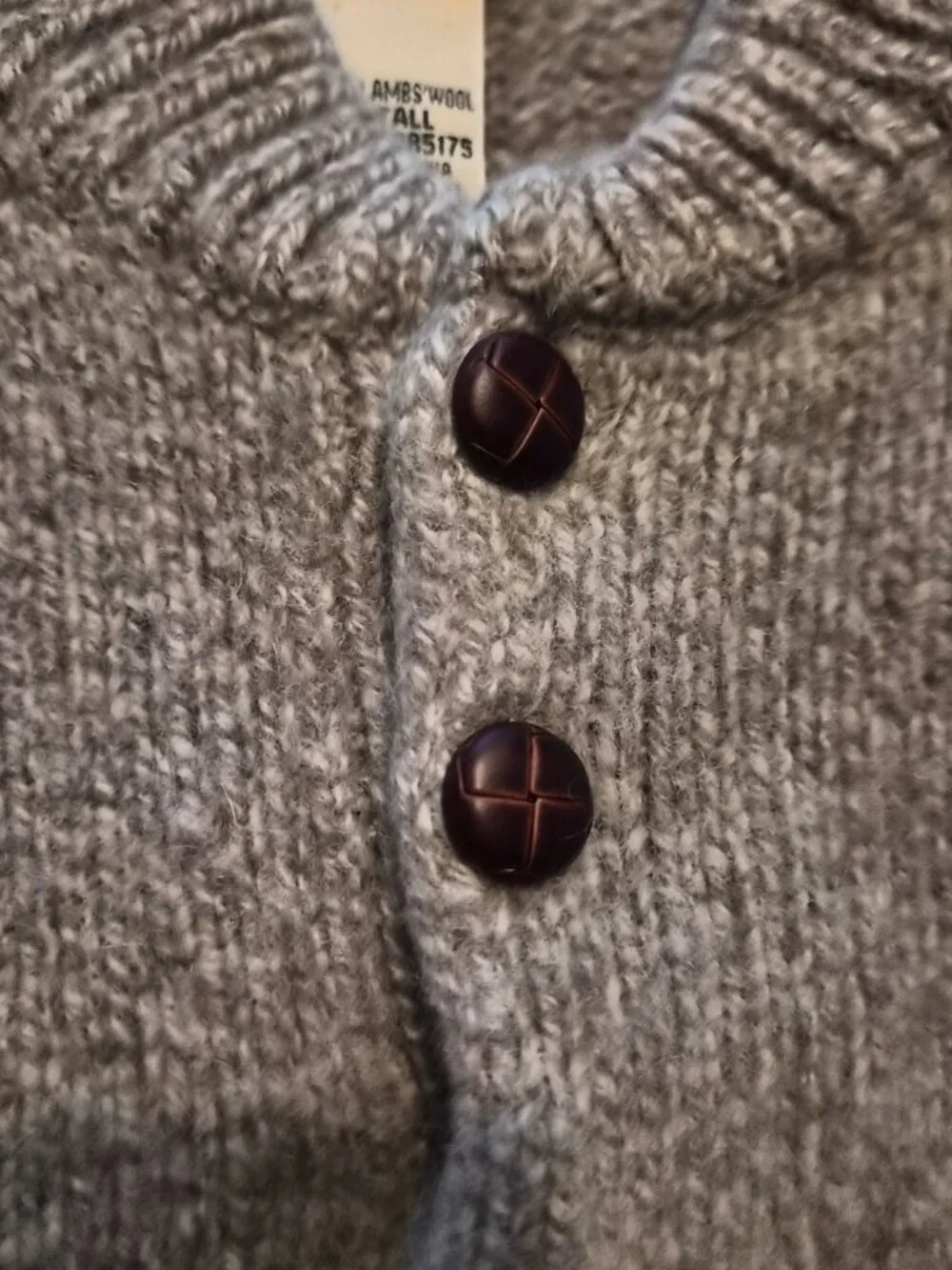 LL Bean Sweater Men's L Tall Fits S 100% Lamb's Wool Henley Pullover Gray G800